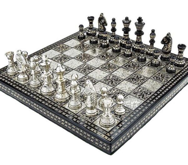 Brass Handmade Designer Chess Set with all Chessmen, Pieces, Home Decor - BlackGold - Image 4