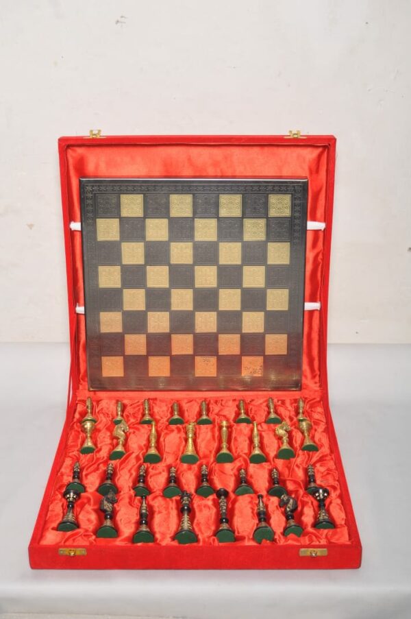 Brass Handmade Designer Chess Set with all Chessmen, Pieces, Home Decor - BlackGold - Image 8