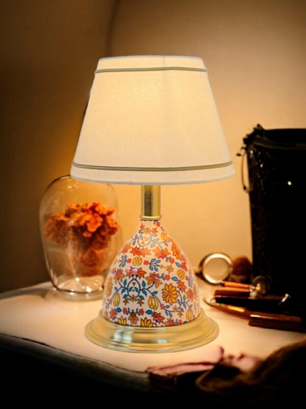 Modern Small Table Lamp,Contemporary Bedroom Bedside Nightstand Lamp,Desk Globe Lamp for Living Room Girls Kids Room, White Fabric Shade